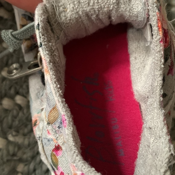 Blowfish Fruit T Toddler Girls Slip-On Shoes with Elastic Laces Size 10 - Picture 10 of 13